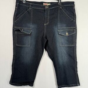 Women's 22 (44x19) Capri Dark Wash NoFuze Stretch Button Down‎ Pockets